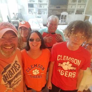 Meet your Posher, Wendy